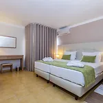 Santa Eulalia & فندق البوفيرا