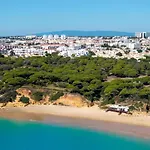 Santa Eulalia & Hotell Albufeira