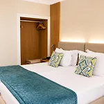 Santa Eulalia & 4* אלבופיירה