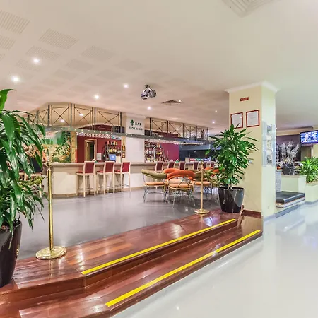 호텔 Santa Eulalia & 4*