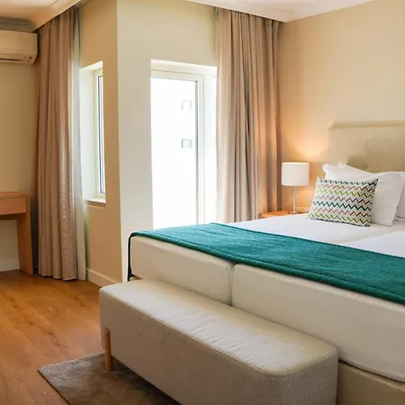 Santa Eulalia & 4* 알부페이라