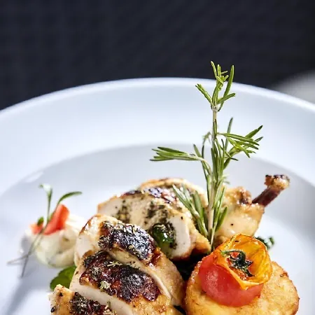 Santa Eulalia & 호텔 4*