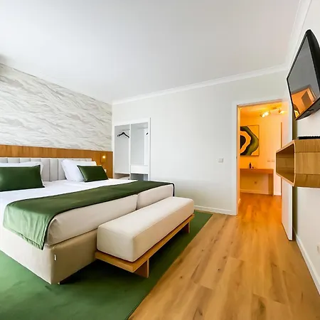Santa Eulalia & 4*